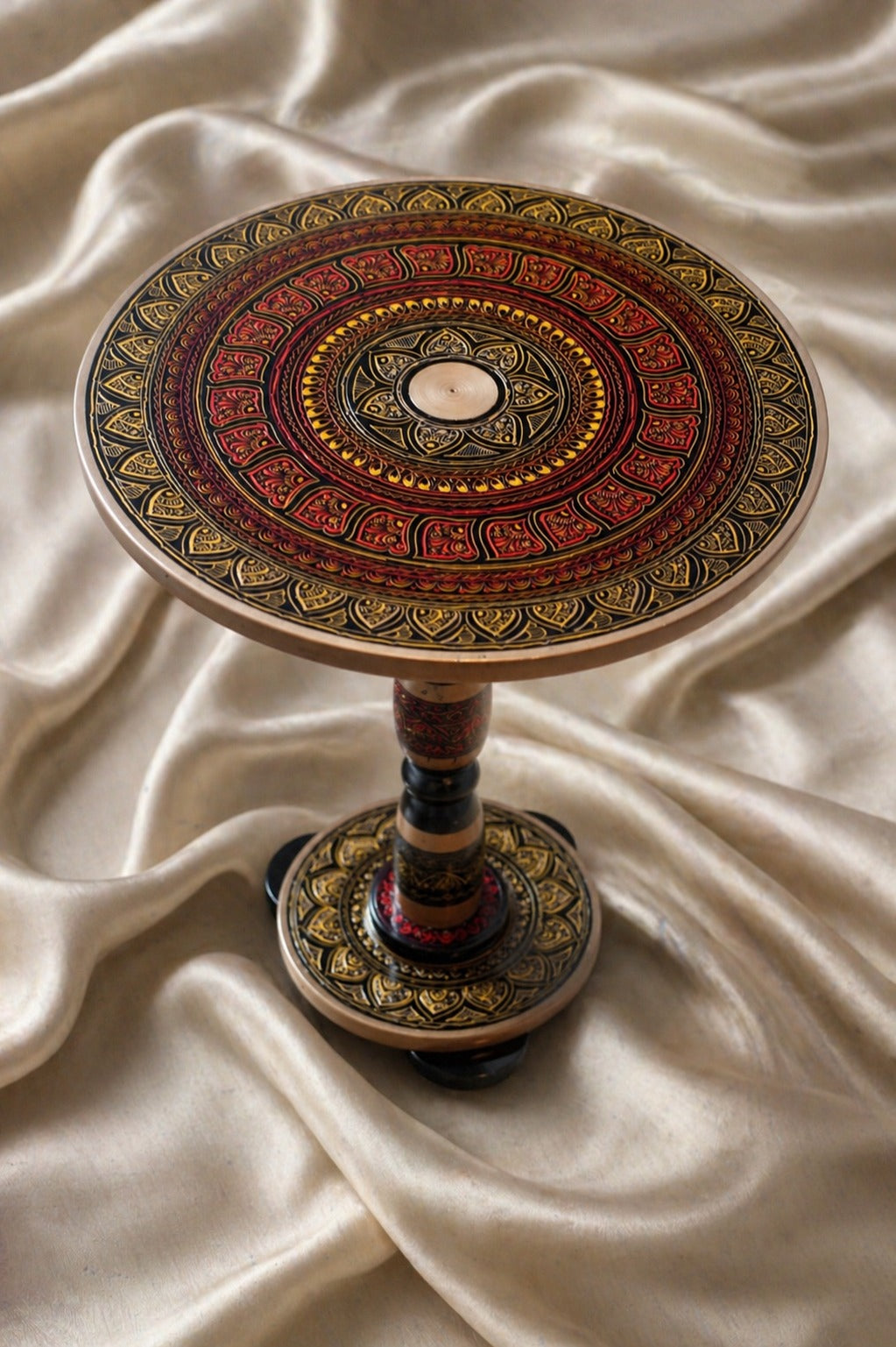 Jindari/ Royal Mandala Wooden Table