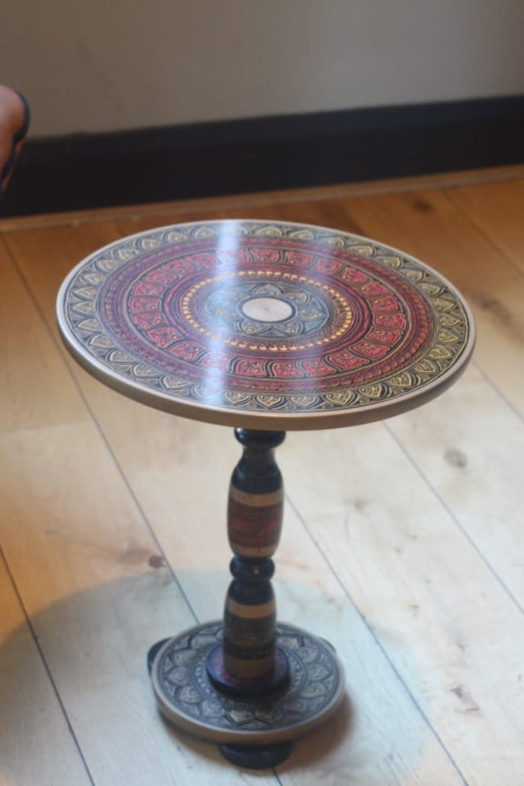Jindari/ Royal Mandala Wooden Table