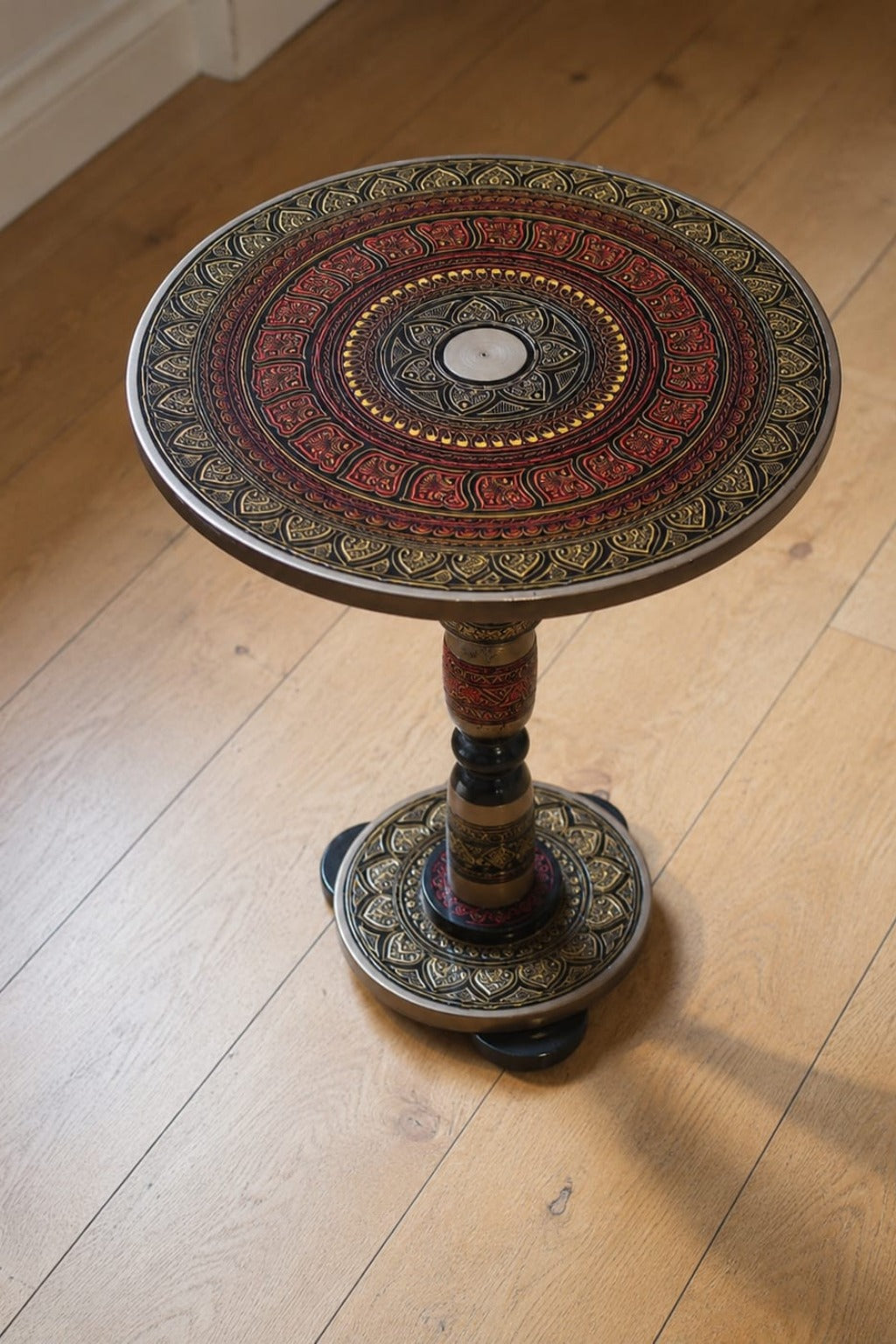 Jindari/ Royal Mandala Wooden Table